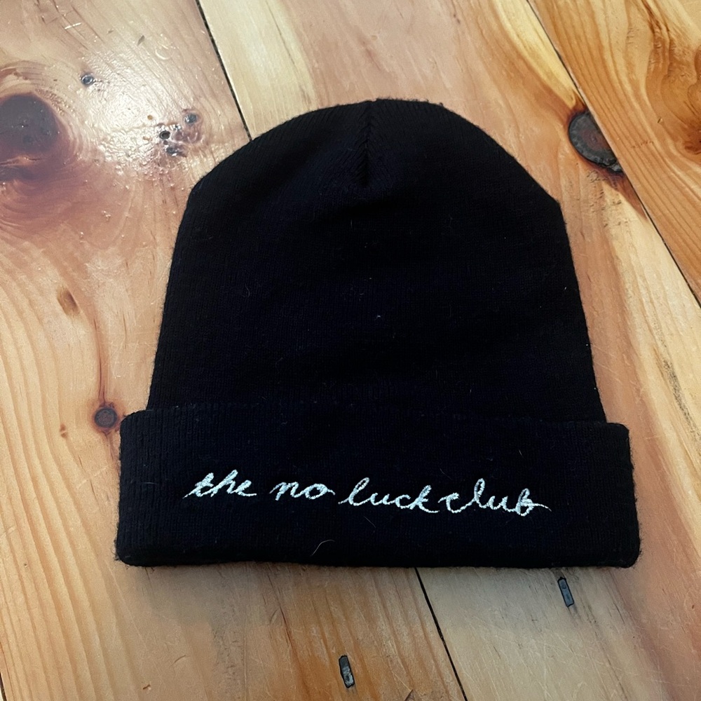 UNIF no luck club beanie